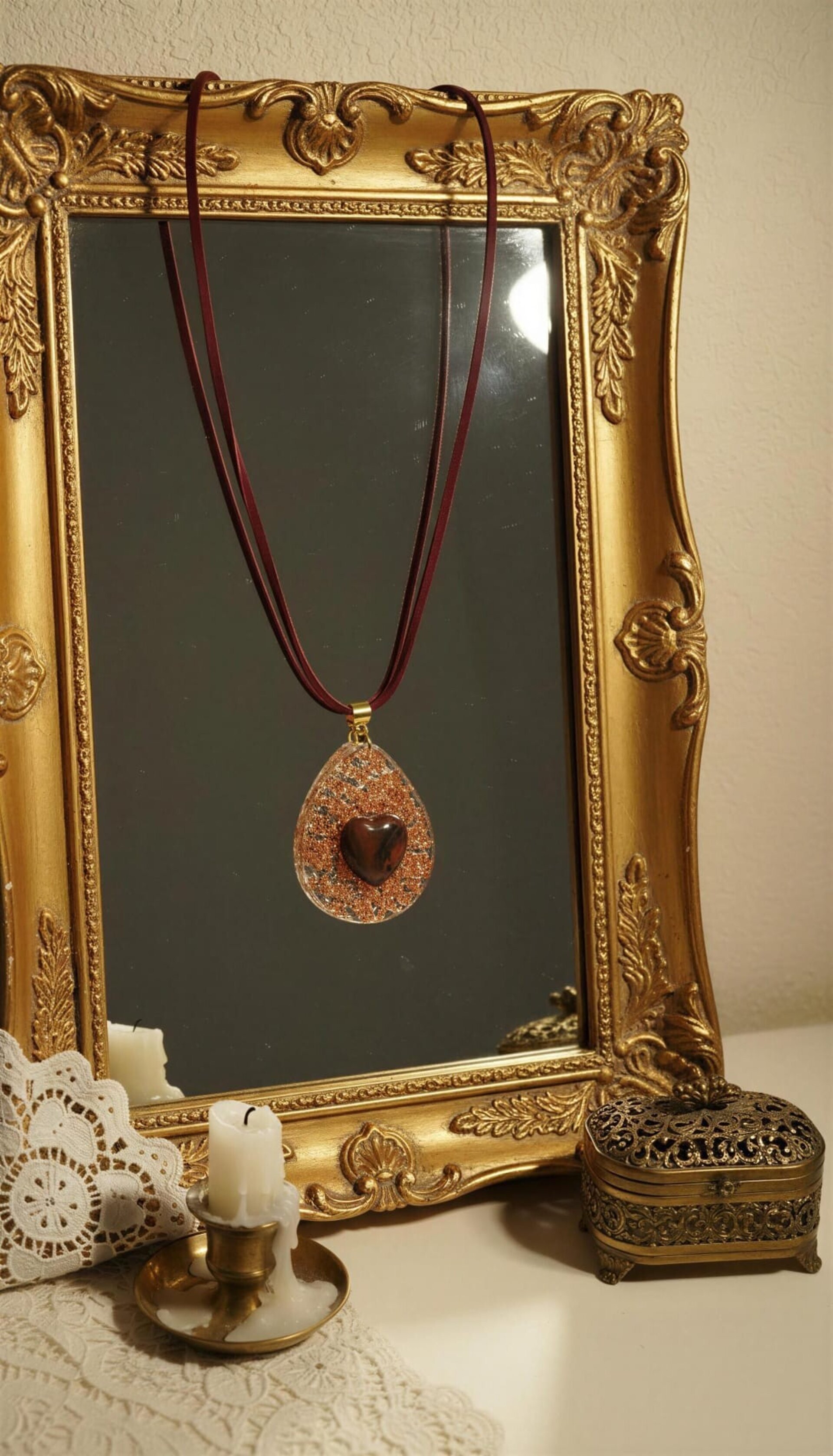 Lagrima con corazón de jaspe rojo - 3
