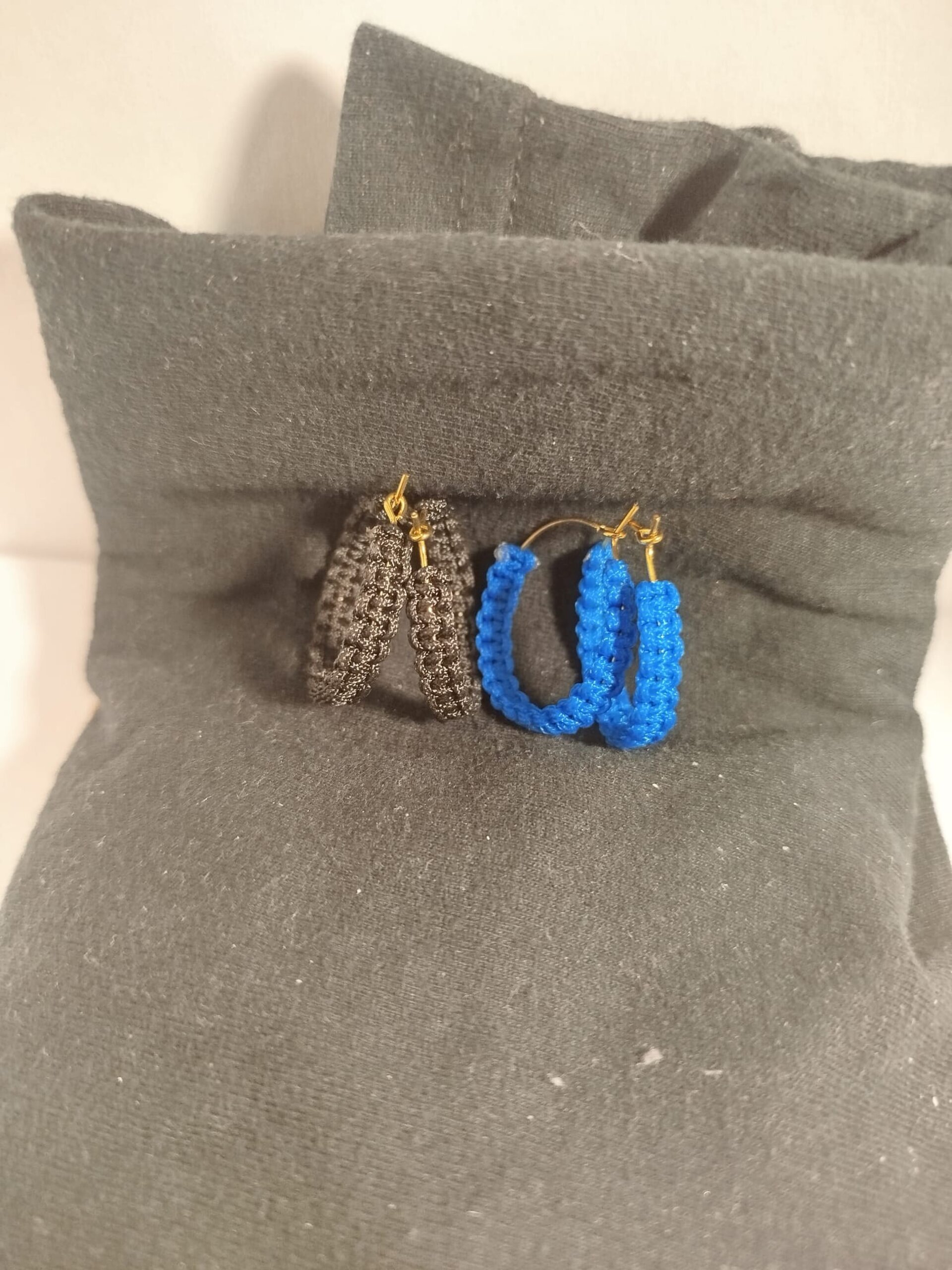 Pendientes aros  con hilo nudo plano - 2