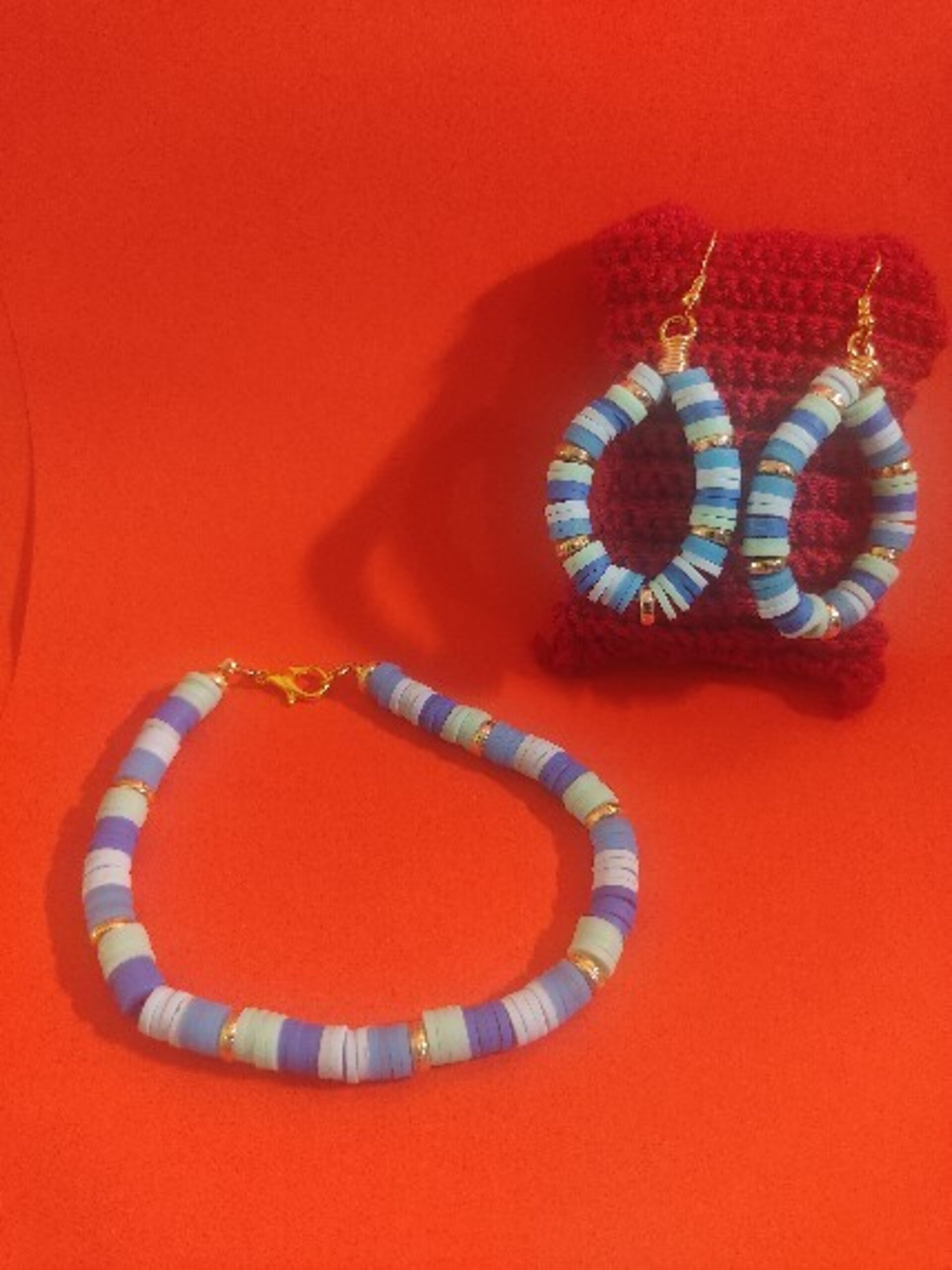 Conjunto de pulsera y pendientes de fimo en tonos azules - 3