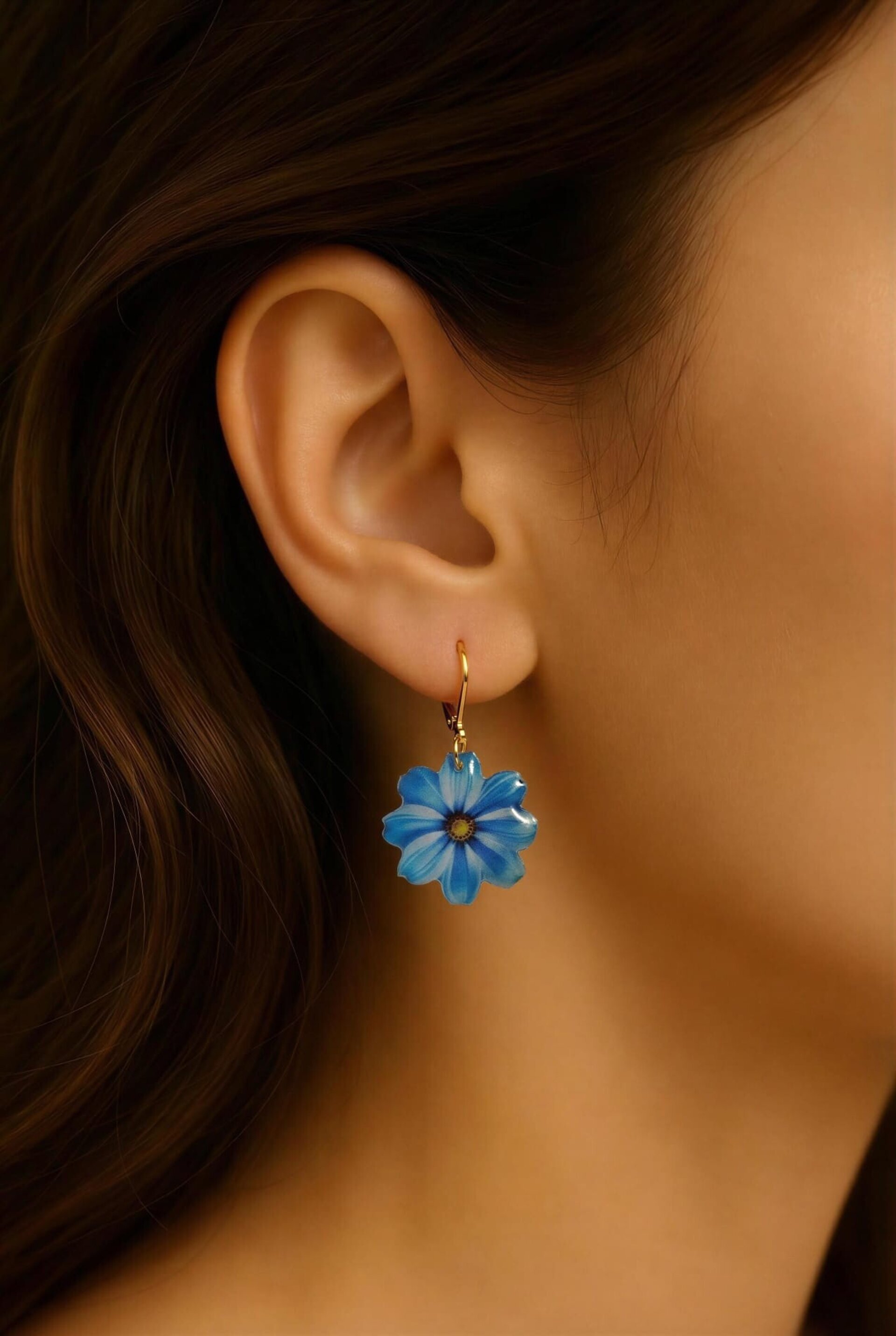 Pendientes margaritas azules cierre dorado - 4