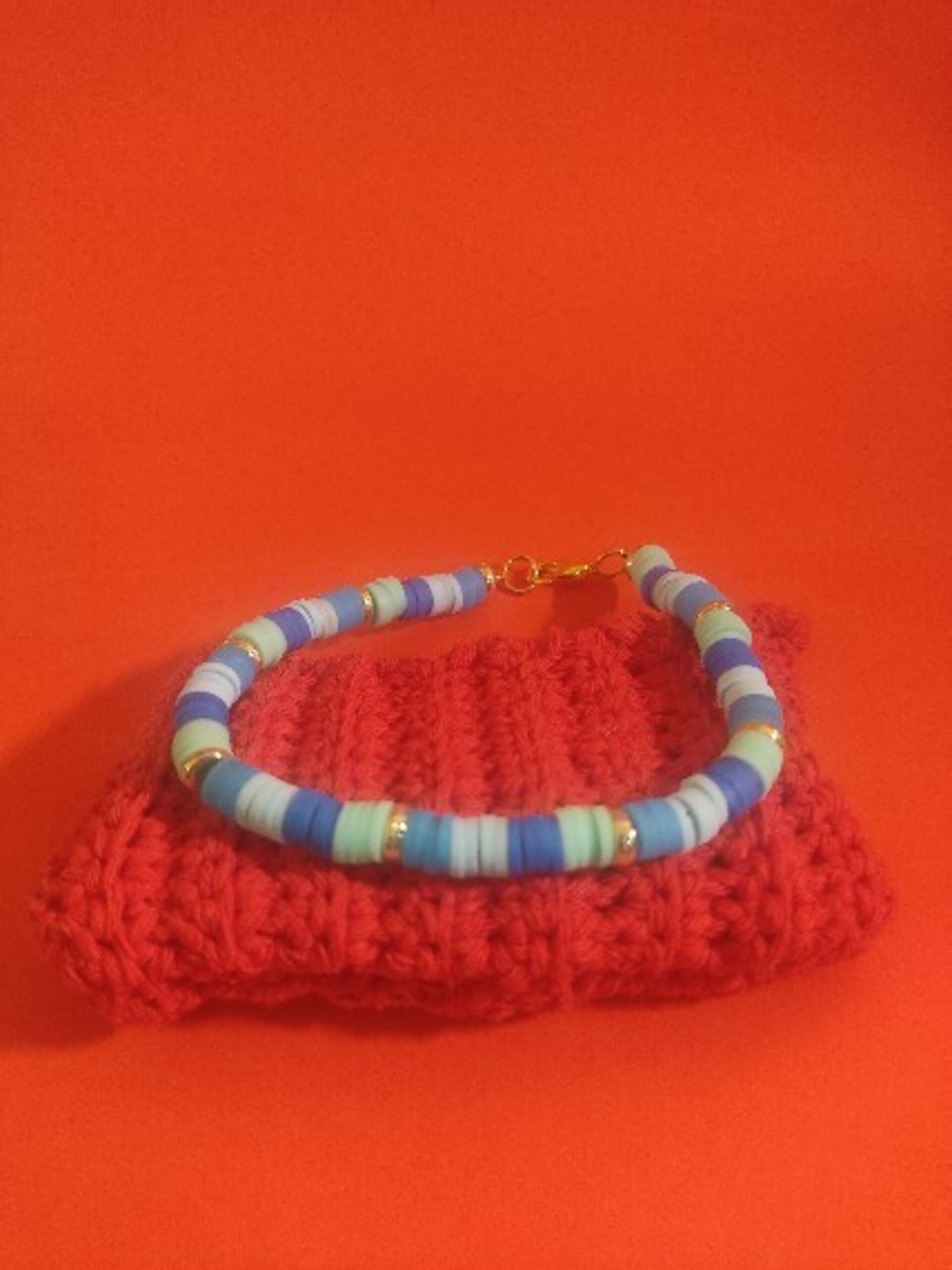 Conjunto de pulsera y pendientes de fimo en tonos azules - 2