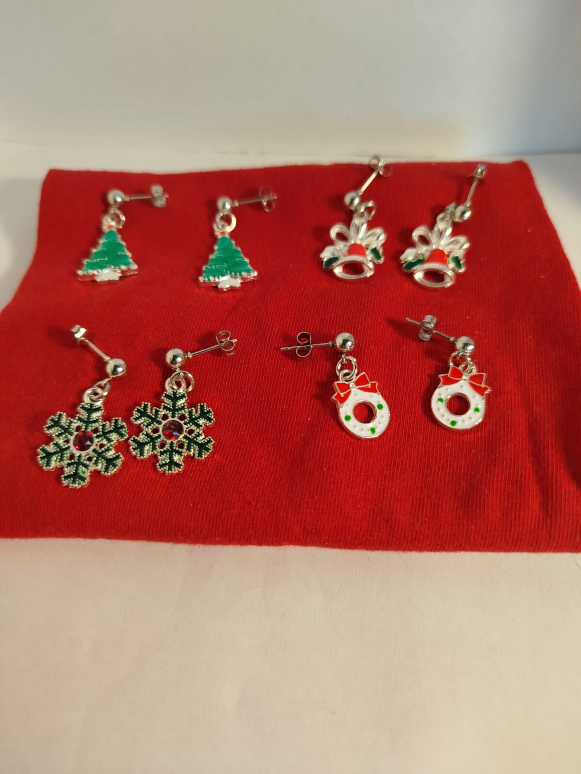 Pendientes con motivos Navideños - 4